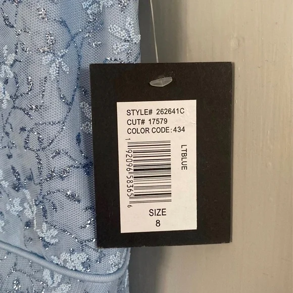 Prom Dress - Picture 7 of 9